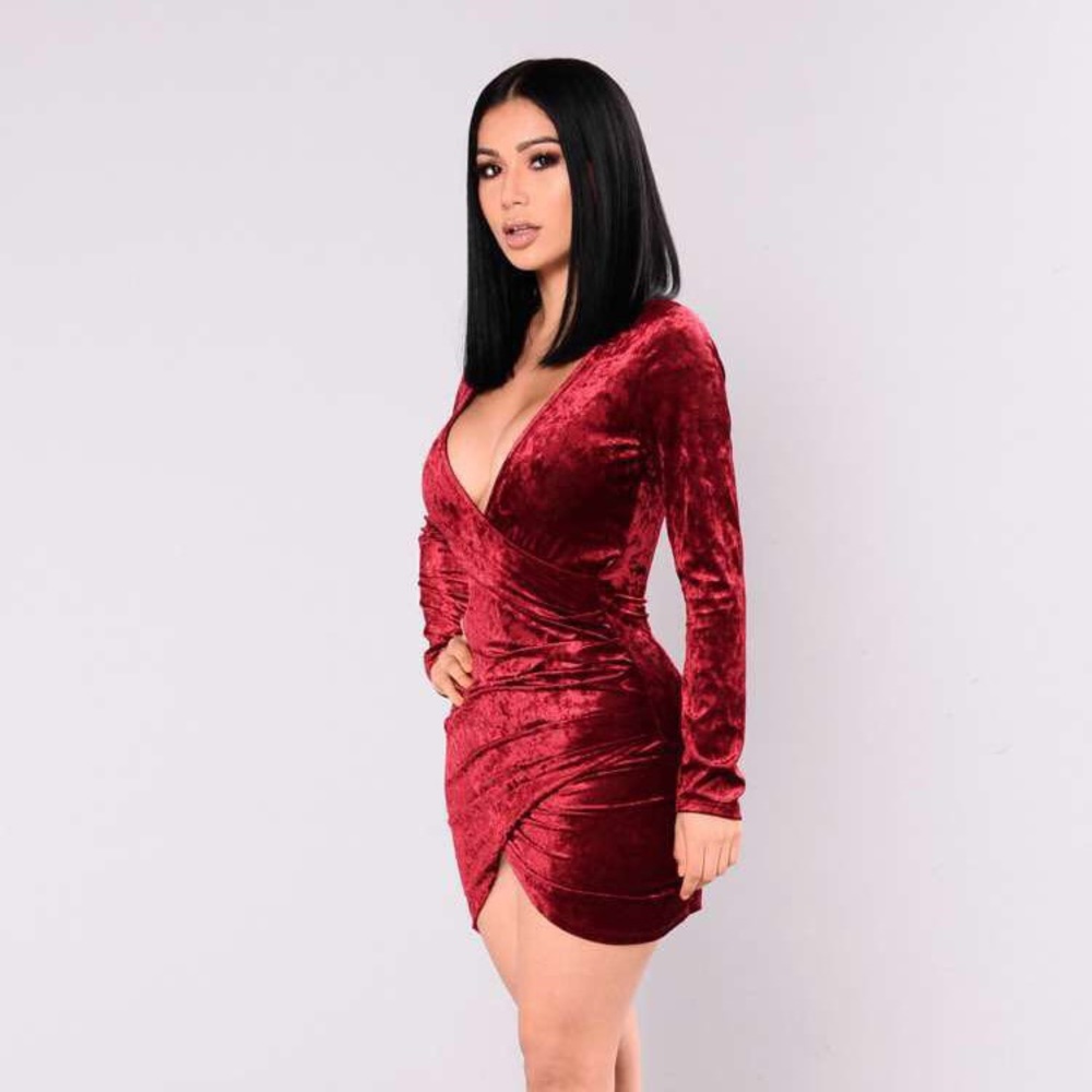 Dress fashion nova size small-medium